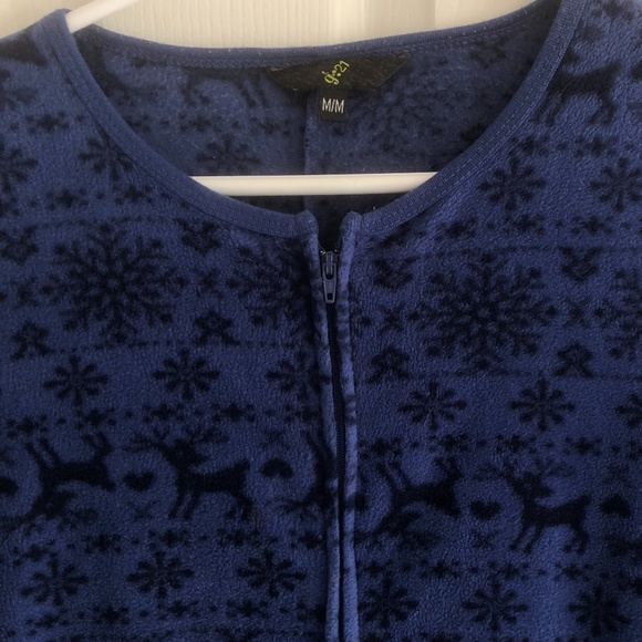 Kids Fuzzy Snowflake Pajama Onesie - Picture 3 of 4